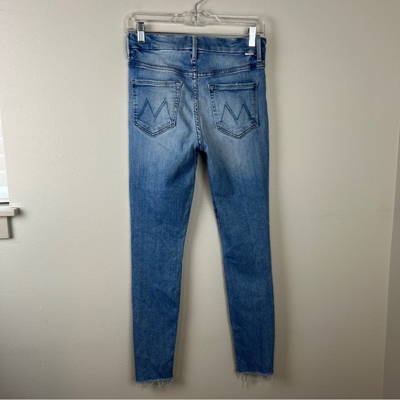 MOTHER The High Waisted Looker Ankle Fray Jeans in Au Revoir Wash - Picture 3 of 6